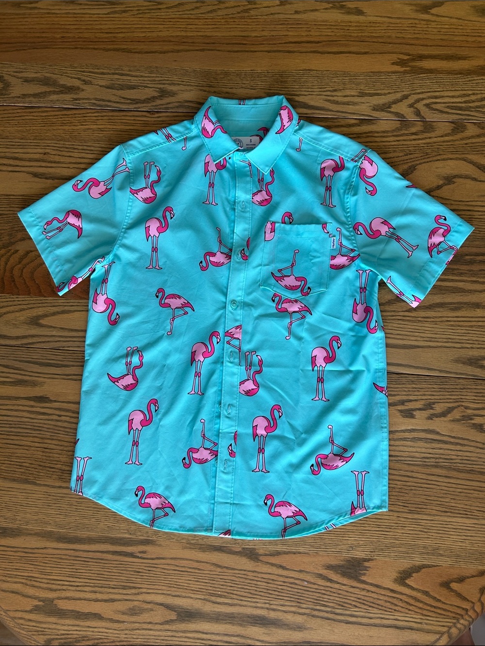 Hurley Turquoise Short-Sleeve Button-Down Shirt with Pink Flamingo Print